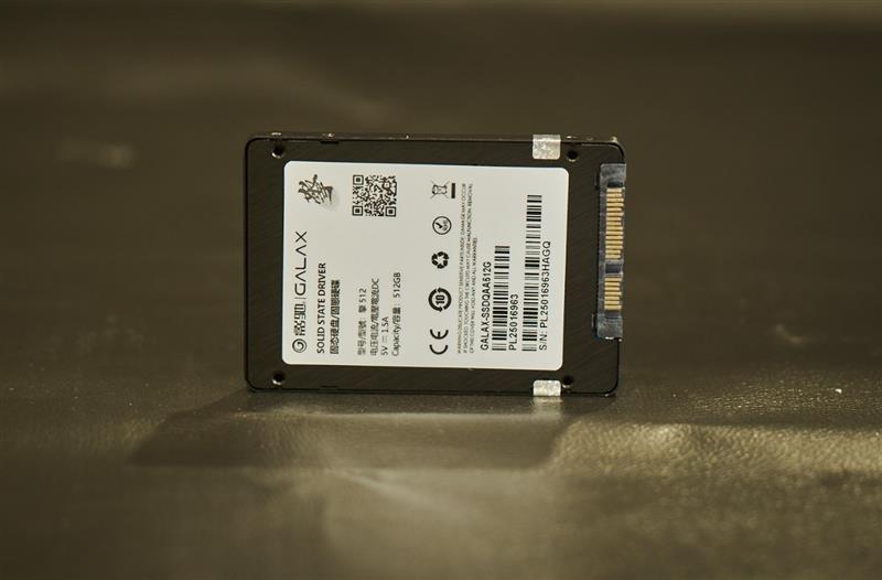 好固态可以贵一点！影驰擎 512 SSD评测