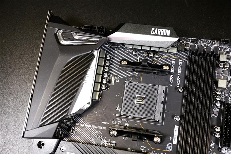 便宜又好用！微星MPG X570 Gaming Pro Carbon WiFi暗黑板主板评测