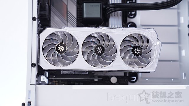 装台白色主题高端主机!11代i7 11900K配RTX3080Ti电脑配置方案