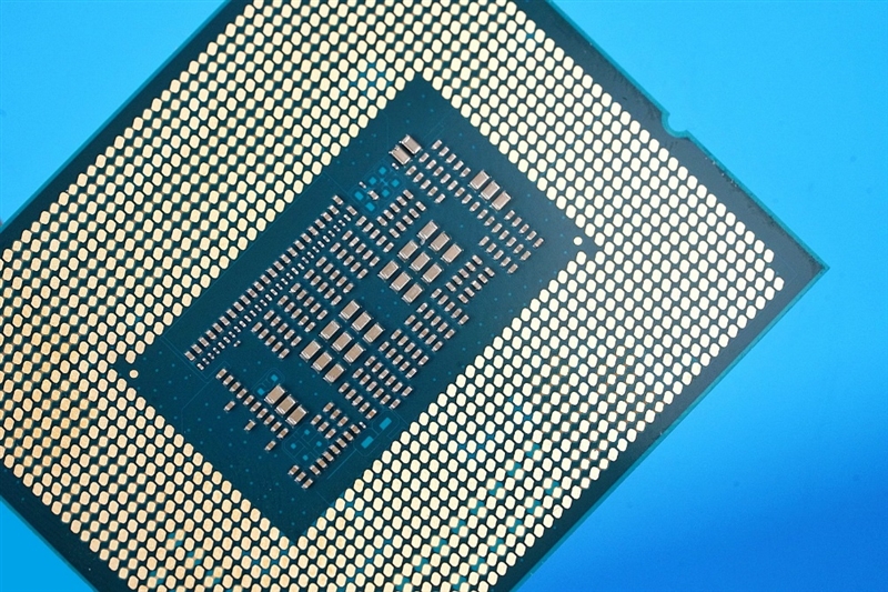 Zen4不出 谁与争锋！酷睿i5-12400首发评测