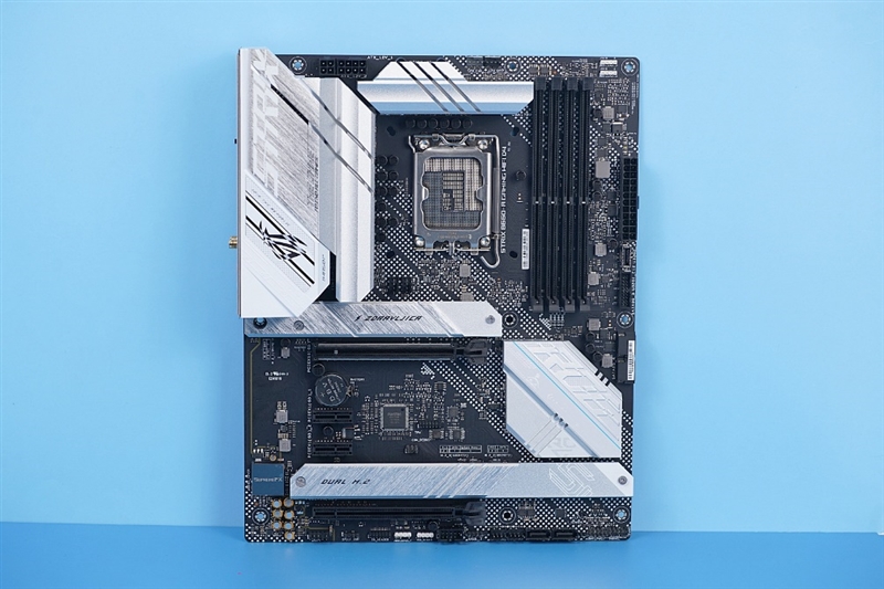 Zen4不出 谁与争锋！酷睿i5-12400首发评测