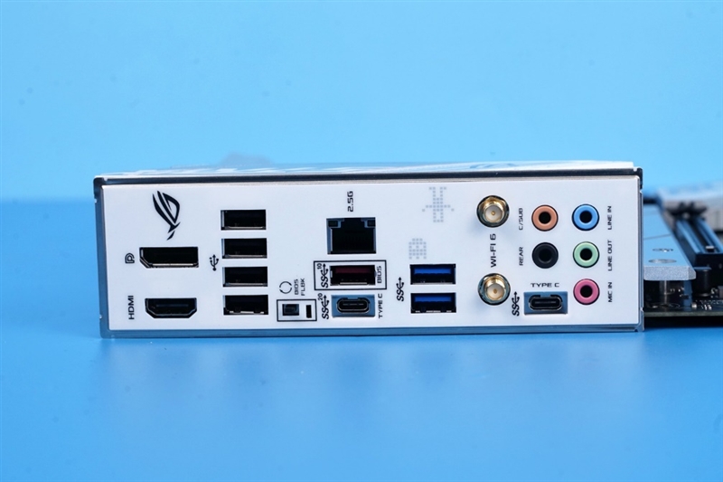 Zen4不出 谁与争锋！酷睿i5-12400首发评测