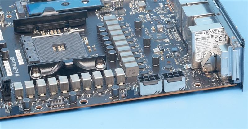 最强A卡降临！RX 6950 XT首发评测：全面战胜RTX 3090