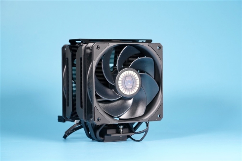 最强A卡降临！RX 6950 XT首发评测：全面战胜RTX 3090