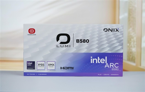 纯白双风扇！傲世追日Intel锐炫B580 OC显卡图赏