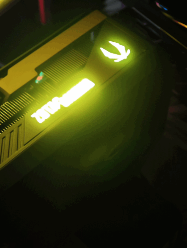 索泰RTX 5090D SOLID OC显卡评测：DLSS 4加持 无敌就是这么寂寞