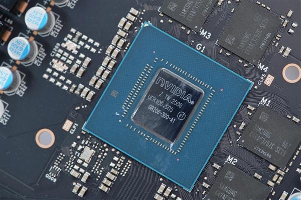 七彩虹iGame RTX 5060 Ti Ultra W DUO 16GB OC显卡图赏