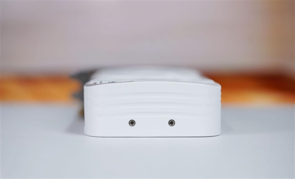 升级冰芯2.0散热 索泰RTX 5060月影显卡图赏