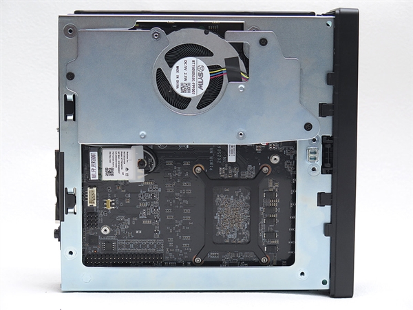 铭凡推旗下首款Arm迷你机MS-R1：基于国产此芯P1！配备PCIe x16插槽