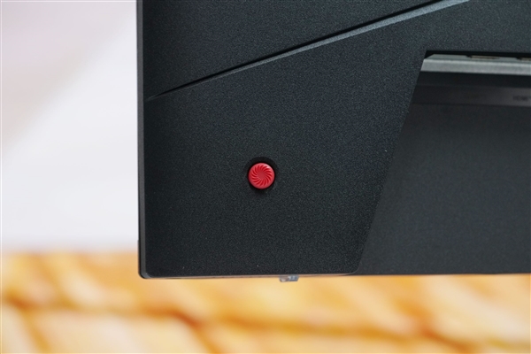 2K/210Hz仅739元！微星MAG 275QF E21显示器图赏