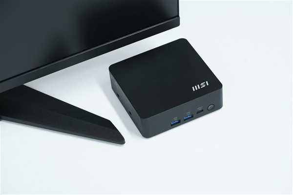 2K/210Hz仅739元！微星MAG 275QF E21显示器图赏