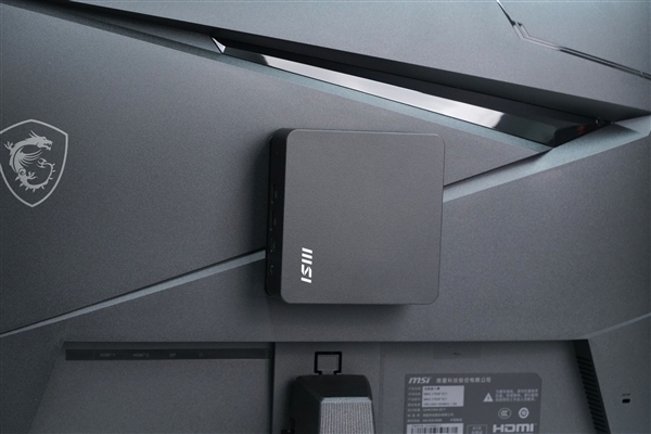 2K/210Hz仅739元！微星MAG 275QF E21显示器图赏