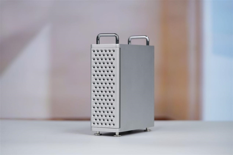 可能是散热最好的mini主机！奥睿科OminiPro迷你机评测：半小时烤机稳定54W 温度仅80度