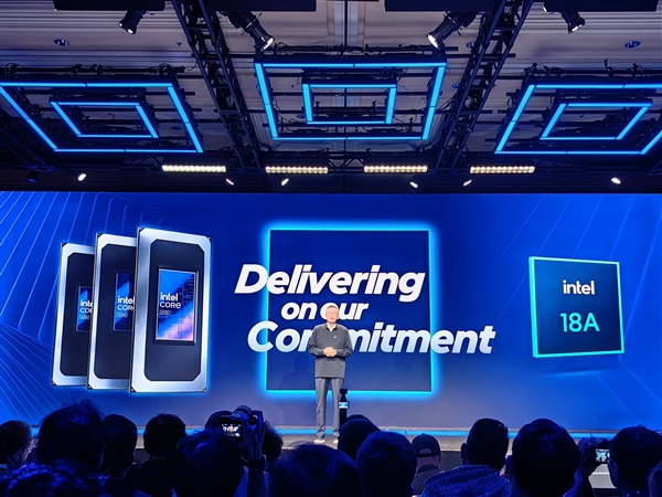 Intel CEO：18A首款产品如期出货、Panther Lake将开启新时代！