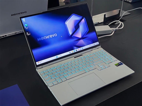 Intel Panther Lake第一波笔记本蜂拥而至！联想首发新内存、小米唯一不亮屏