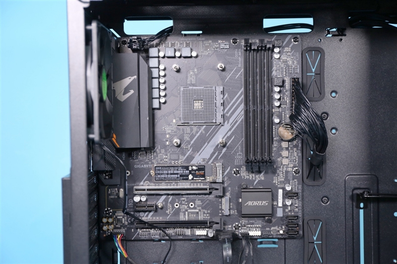 Vega 8赢了Vega 11!锐龙7 Pro 4750G首发评测:AMD翻身在此一举