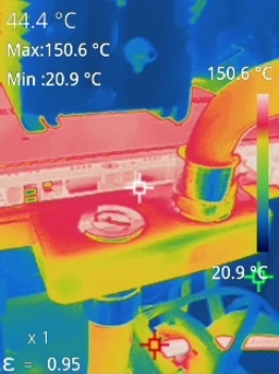 RTX 5090 16针电源线温度超过150℃！奇迹般没有烧毁