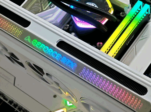 电竞叛客RTX 5070 Ti MAX显卡评测：300W性能释放畅玩4K 隐藏电源线设计海景房绝配