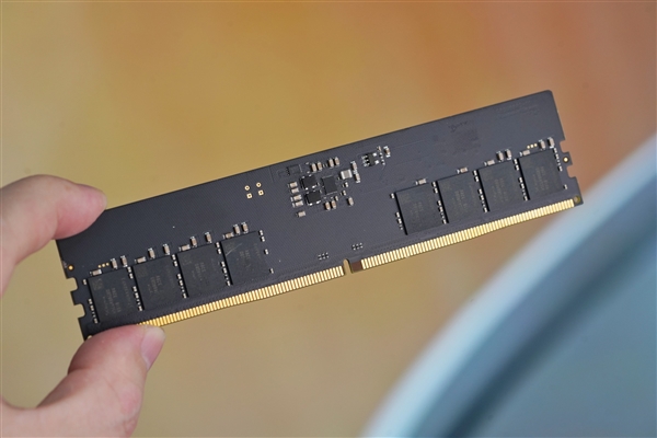 PC内存迎来大升级！DDR6要上192bit接口：带宽是DDR5四倍还多